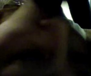Kazakh neska lortzen fucked bere kazakh bf eta bere laguna